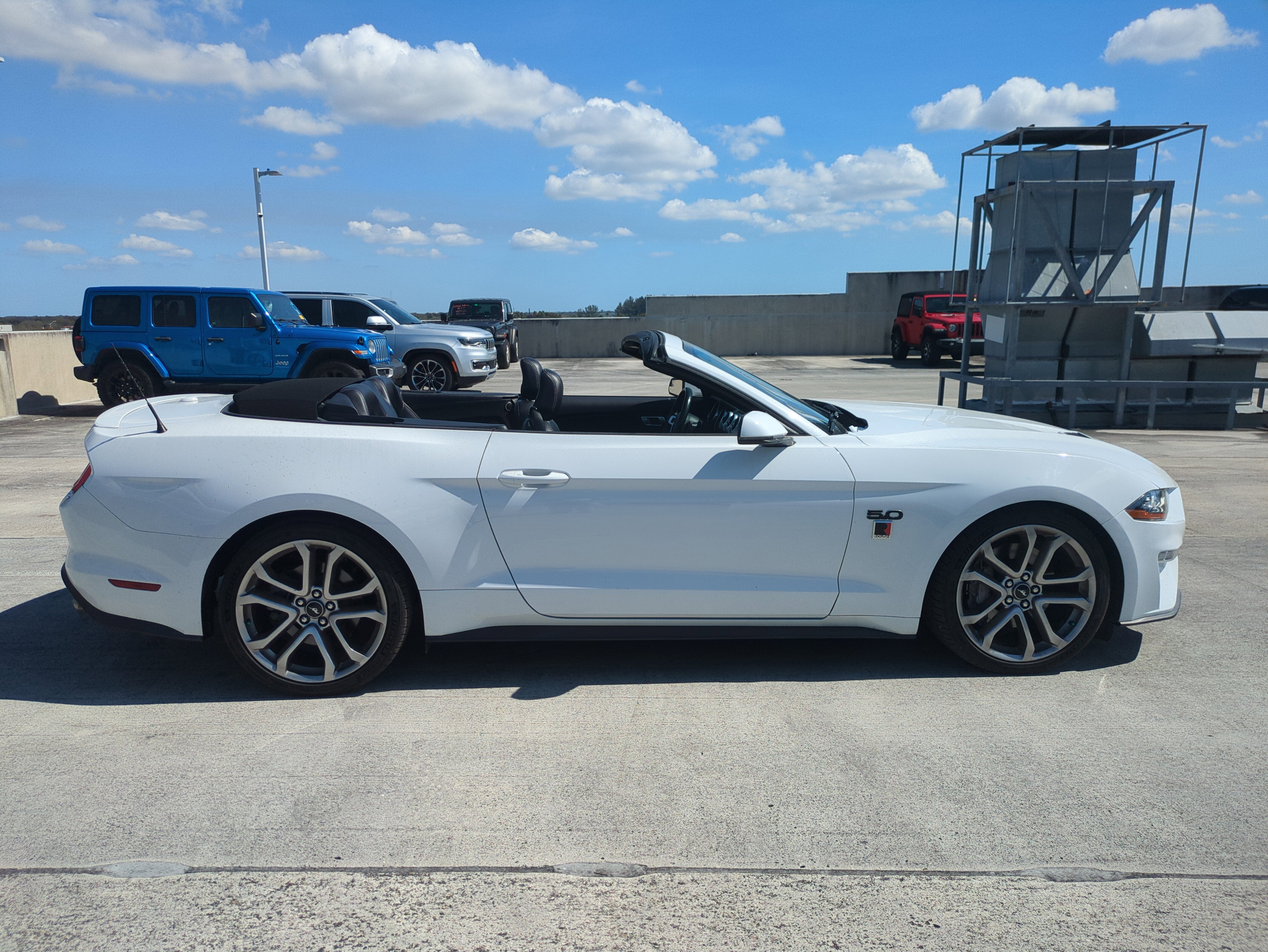 Used 2019 Ford Mustang GT Premium image 4