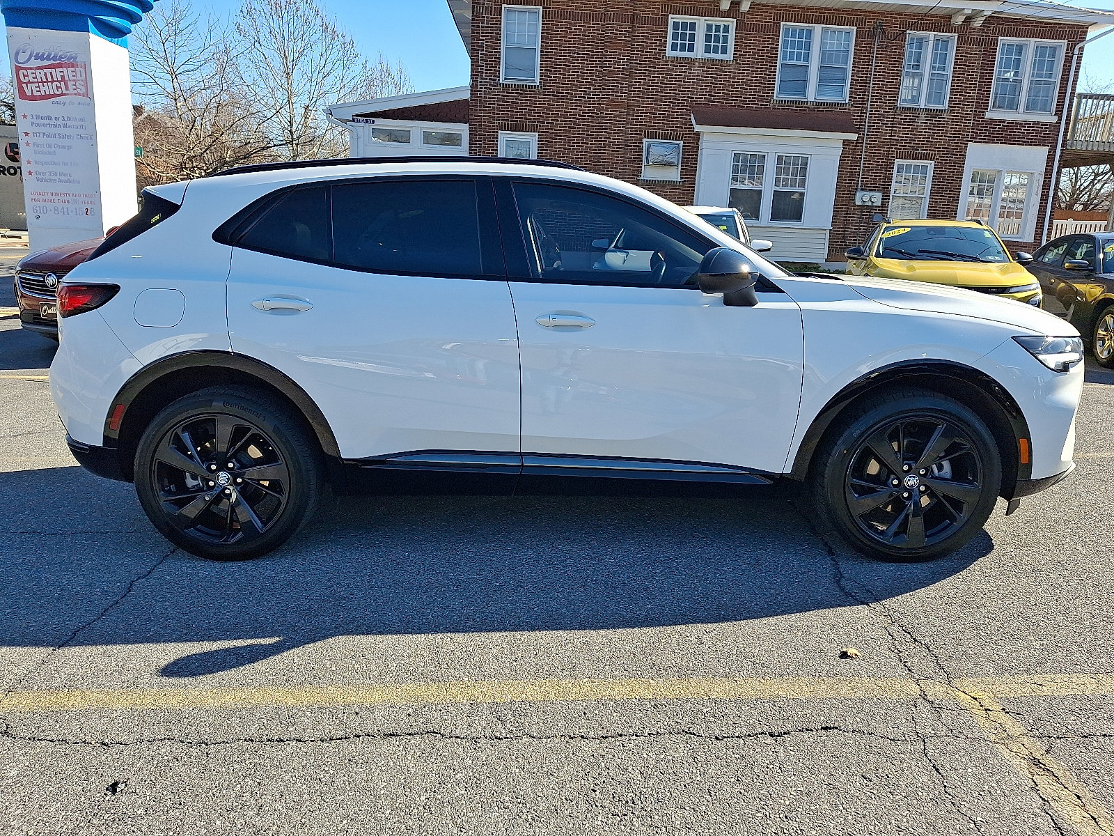 Used 2023 Buick Envision Essence w/ Sport Touring Package image 6