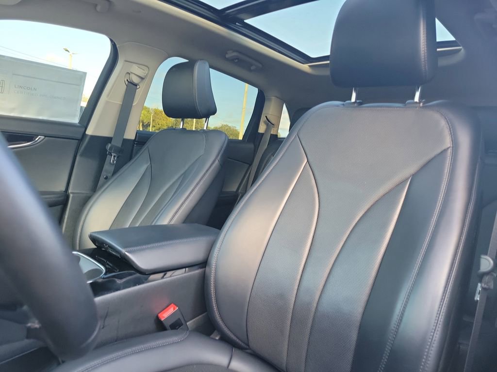 Certified 2023 Lincoln Nautilus Reserve w/ Equipment Group 201A image 24