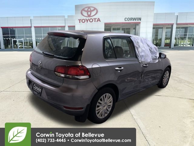 Used 2010 Volkswagen Golf 4-Door image 8