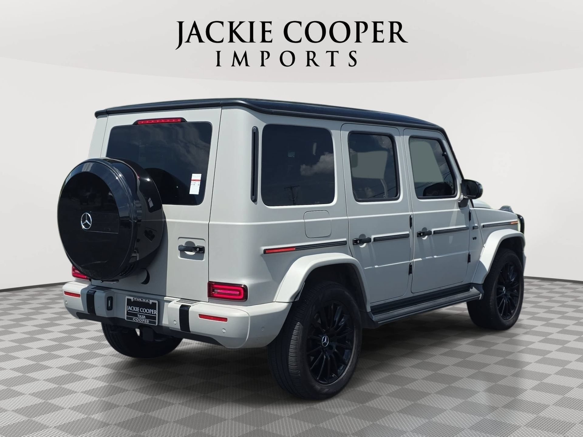 Used 2024 Mercedes-Benz G 550 image 5