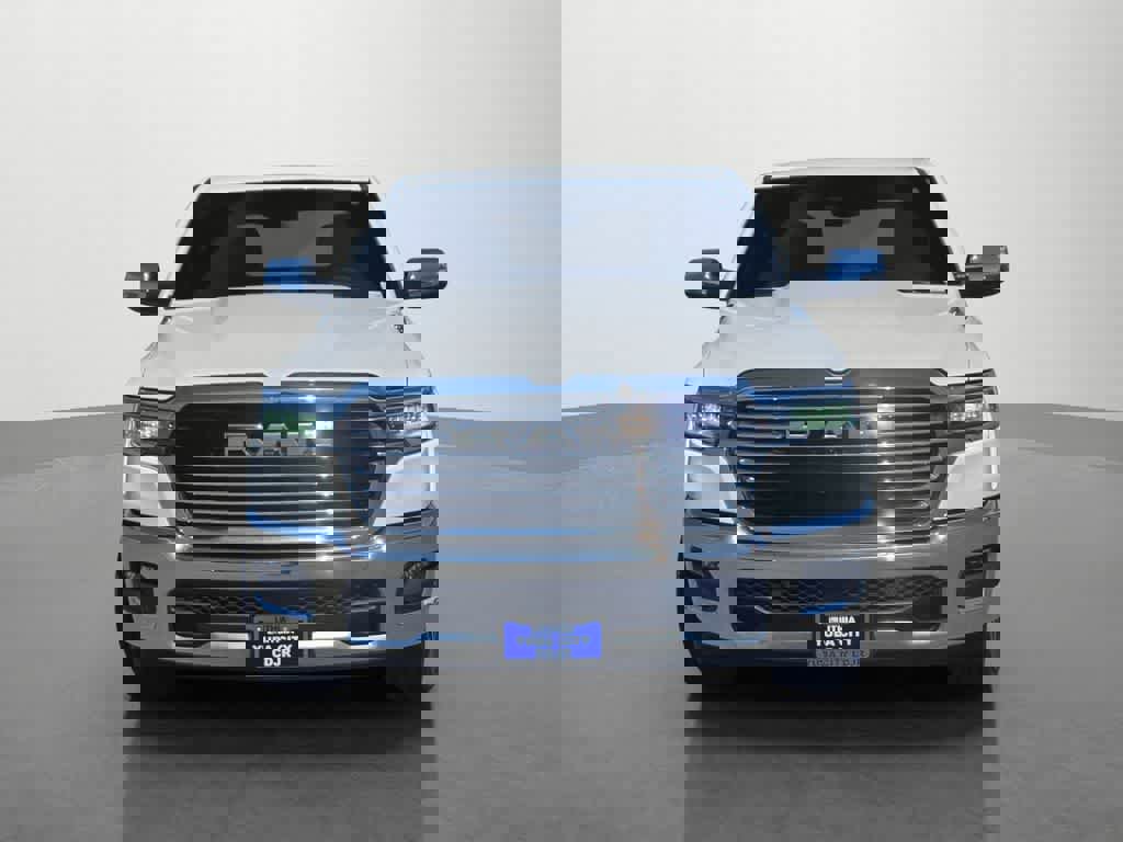 Used 2025 RAM 1500 Laramie image 2