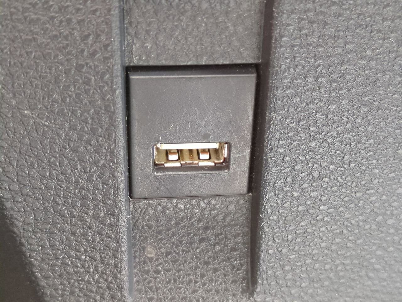 Used 2021 Toyota Corolla LE FWD image 20