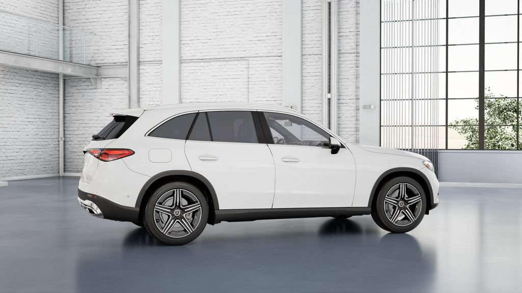 Used 2026 Mercedes-Benz GLC 300 image 13