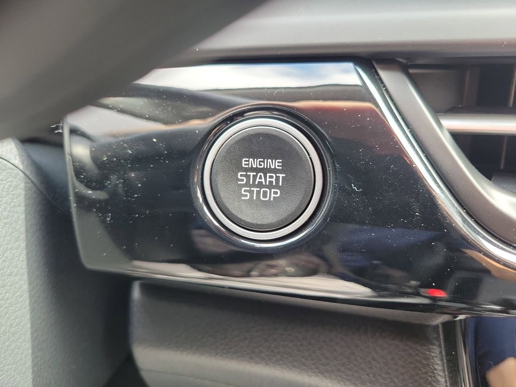 New 2026 Kia Seltos S AWD/4WD image 32