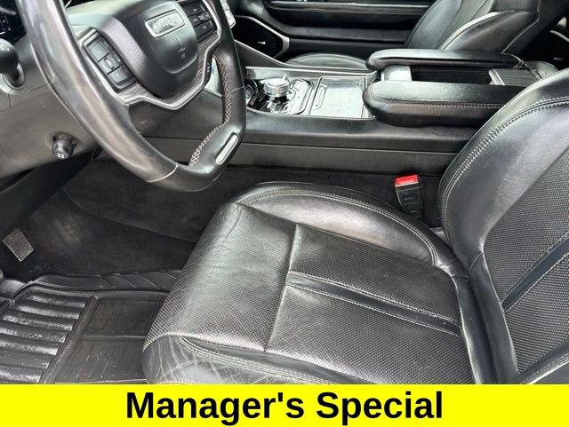 Used 2022 Jeep Wagoneer Series III w/ Premium Group I AWD/4WD image 11