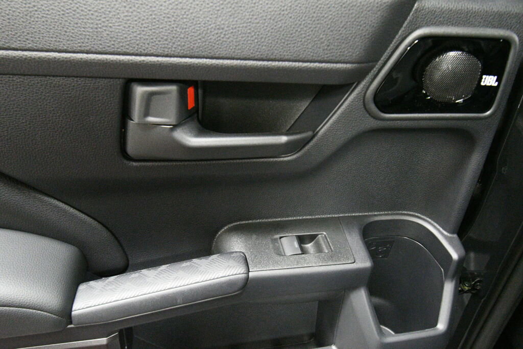 Used 2025 Toyota 4Runner TRD Off-Road Premium w/ Tow Technology Package image 22