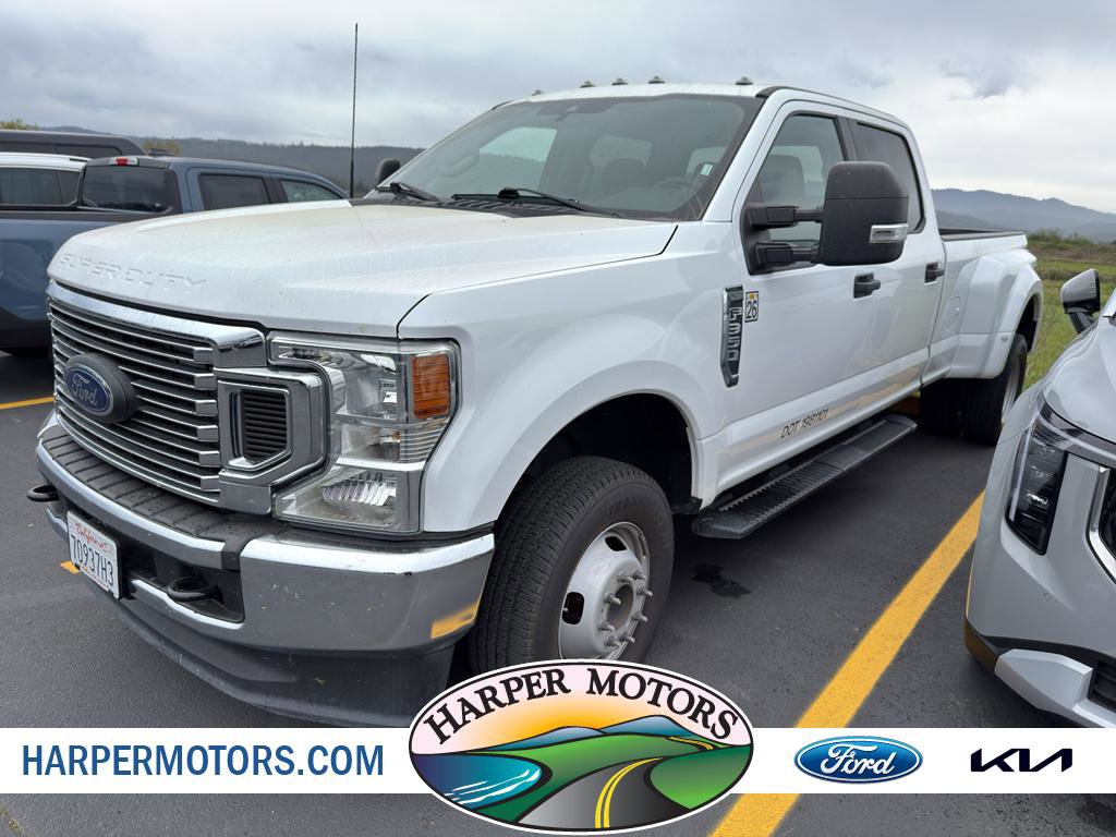 Used 2022 Ford F350 XLT image 1