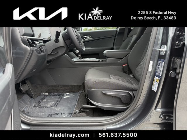 Used 2026 Kia Sportage LX FWD image 16