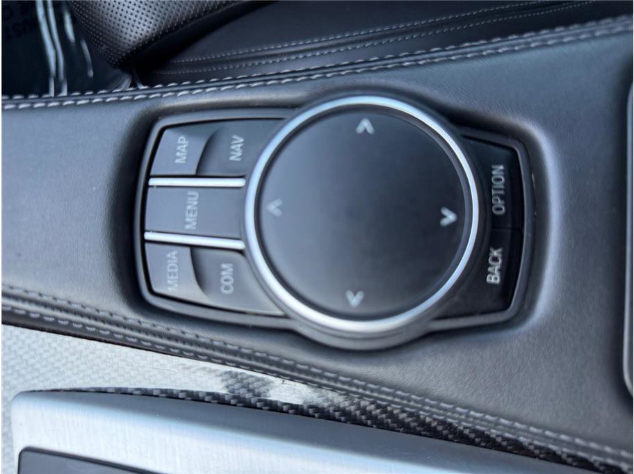 Used 2017 BMW M6 Gran Coupe image 25