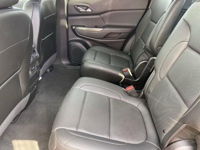 Certified 2023 GMC Acadia SLT w/ Technology Package image 21