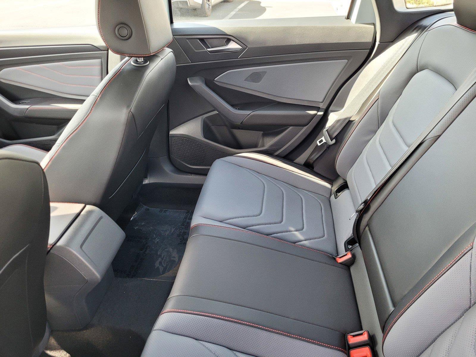 New 2026 Volkswagen Jetta GLI Autobahn FWD image 12