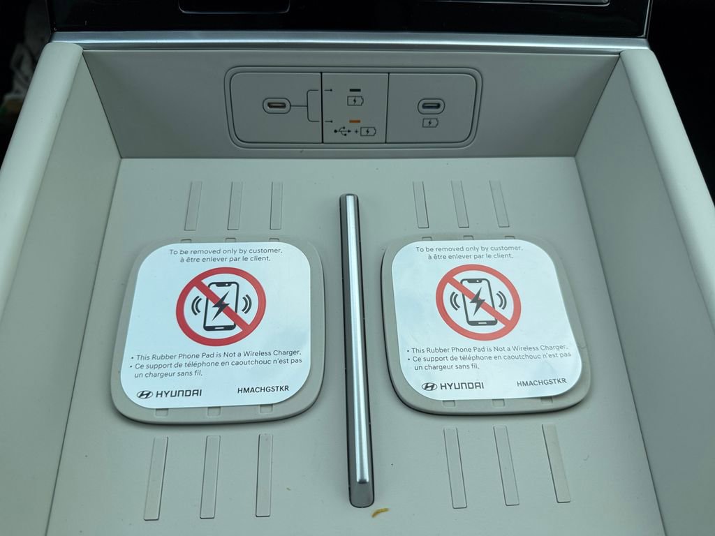 New 2026 Hyundai Santa Fe SE image 7