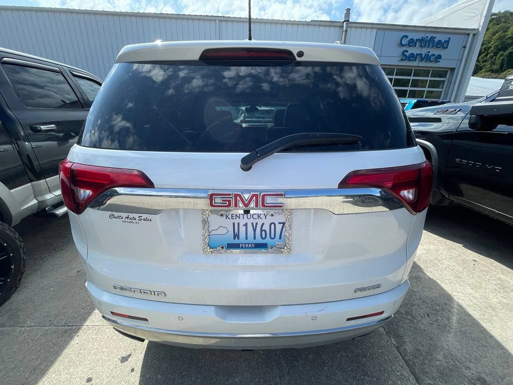 Used 2018 GMC Acadia Denali w/ Technology Package AWD/4WD image 6