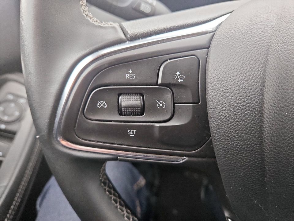 Used 2025 Buick Encore GX Preferred image 18