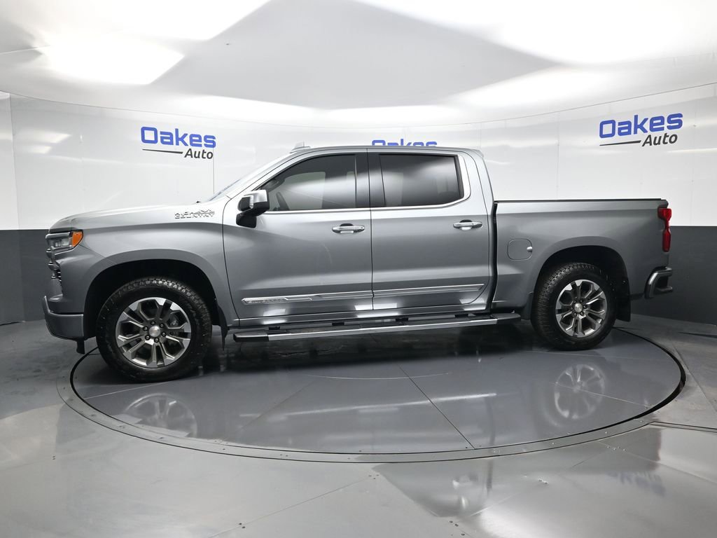 Used 2025 Chevrolet Silverado 1500 High Country w/ Technology Package AWD/4WD image 5