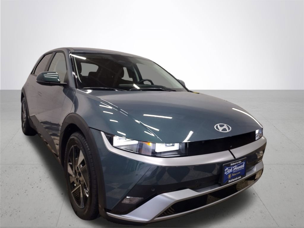 Used 2025 Hyundai Ioniq 5 SE image 4