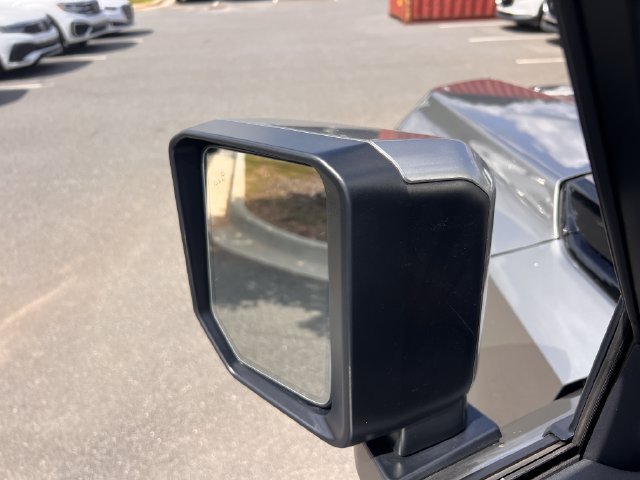 Used 2024 Lexus GX 550 w/ Accessory Package (31) AWD/4WD image 13