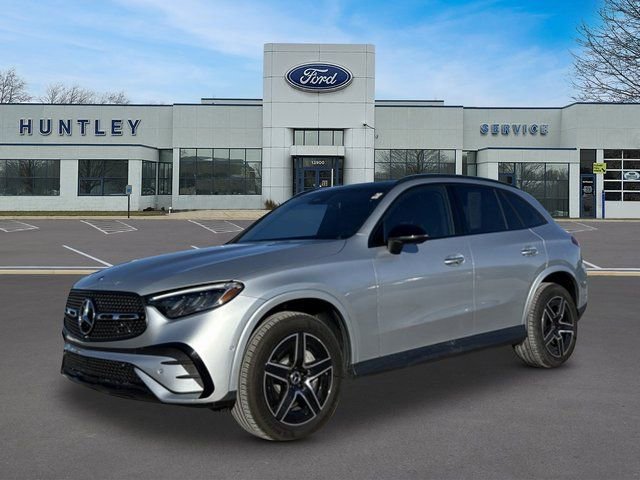 Used 2025 Mercedes-Benz GLC 300 4MATIC w/ AMG Line
