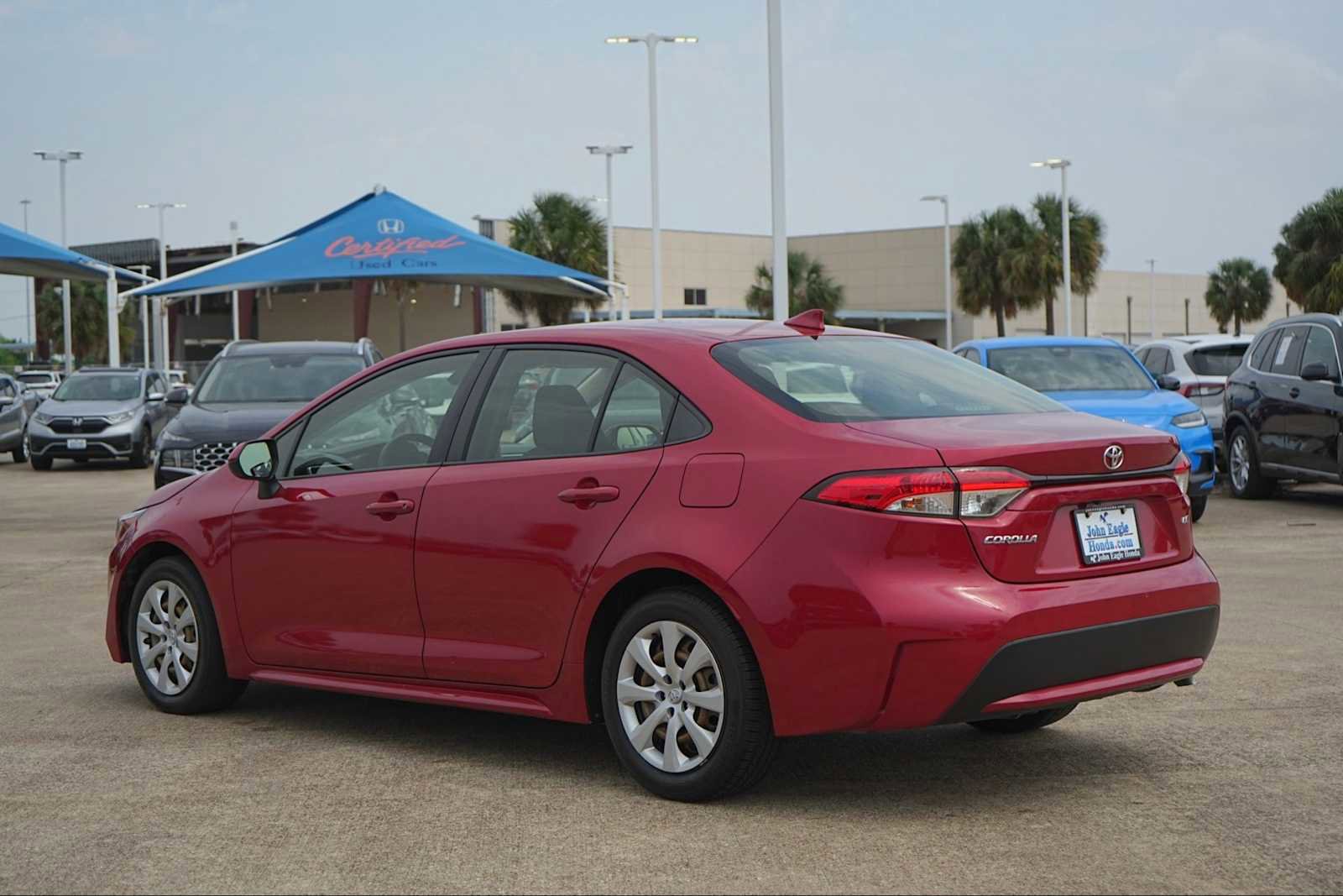 Used 2021 Toyota Corolla LE FWD image 5