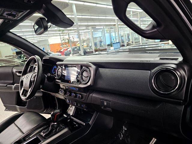 Used 2019 Toyota Tacoma TRD Pro image 8