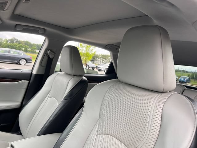 Used 2017 Lexus RX 350 AWD w/ Premium Package image 14