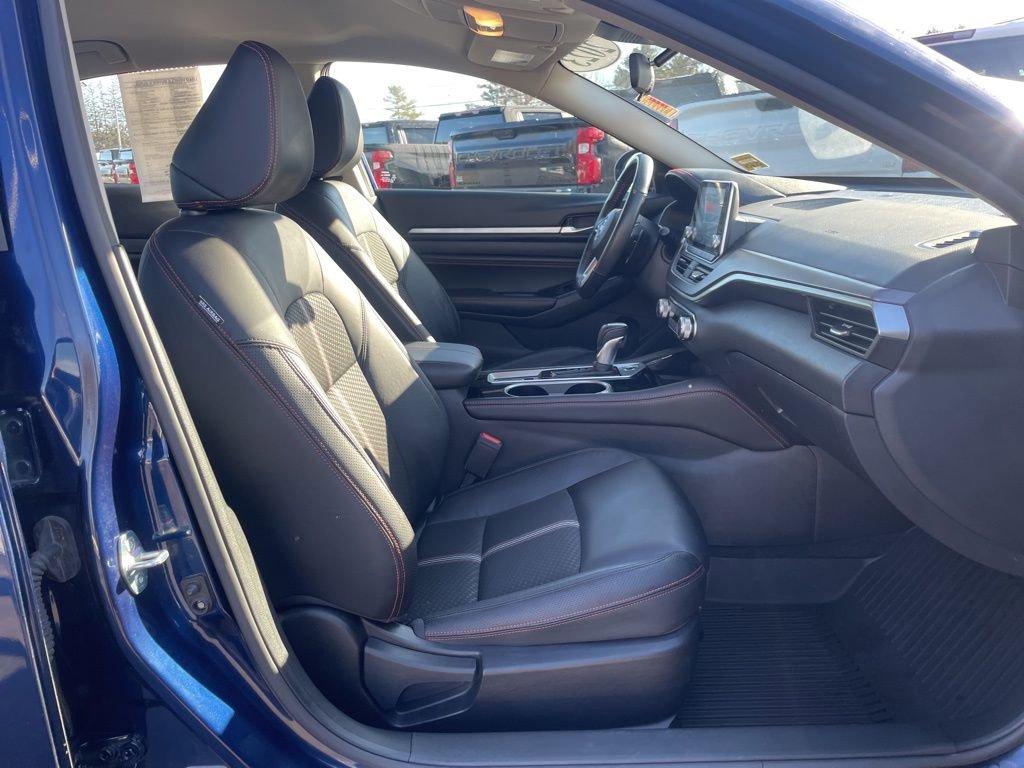 Used 2023 Nissan Altima 2.5 SR image 31