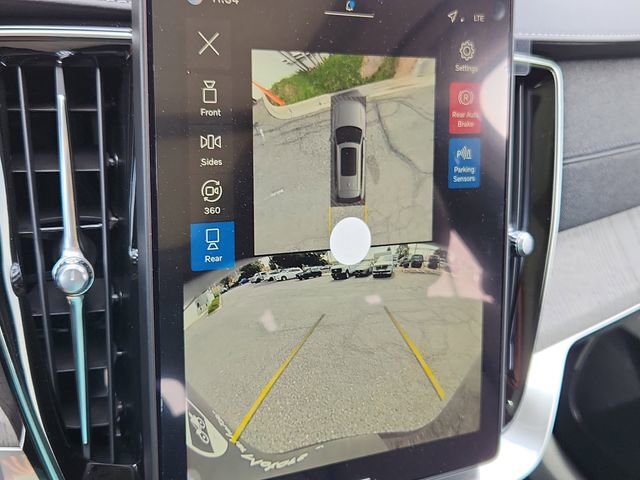 New 2026 Volvo XC90 B6 Ultra w/ Protection Package image 21