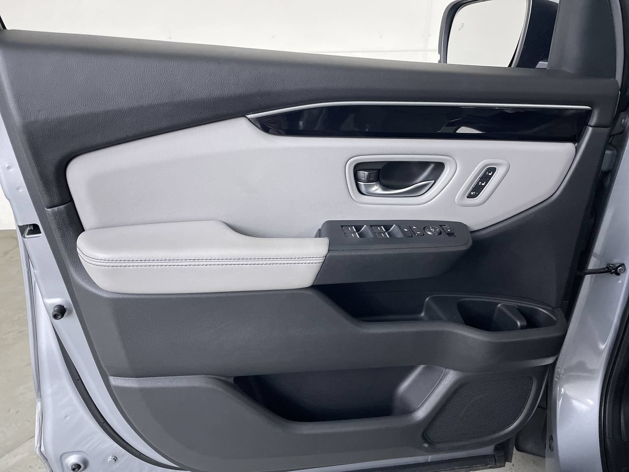 Used 2023 Honda Pilot EX-L image 10