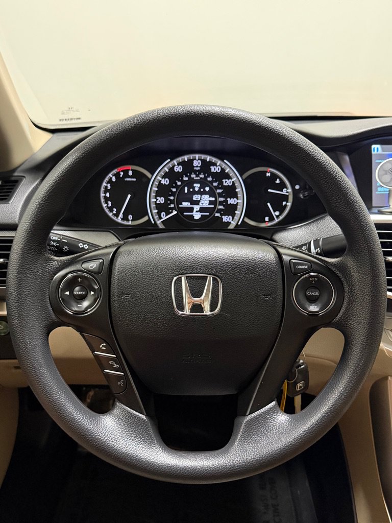 Used 2013 Honda Accord LX image 15