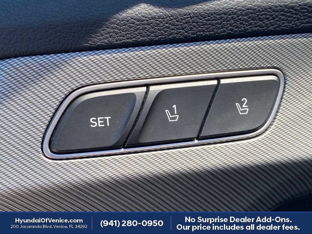 Certified 2025 Hyundai Palisade SEL FWD image 9