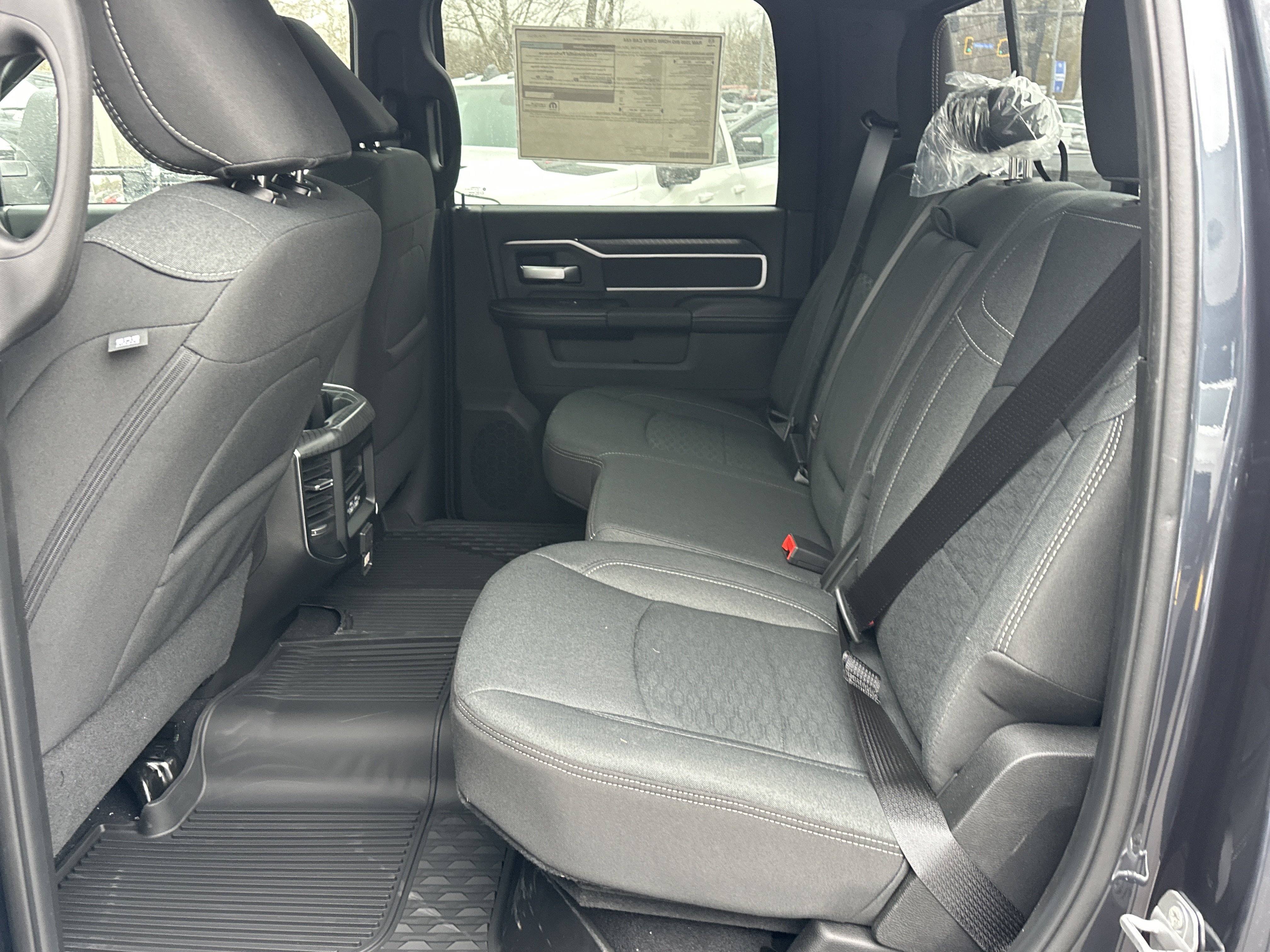 New 2026 RAM 2500 Big Horn AWD/4WD image 32