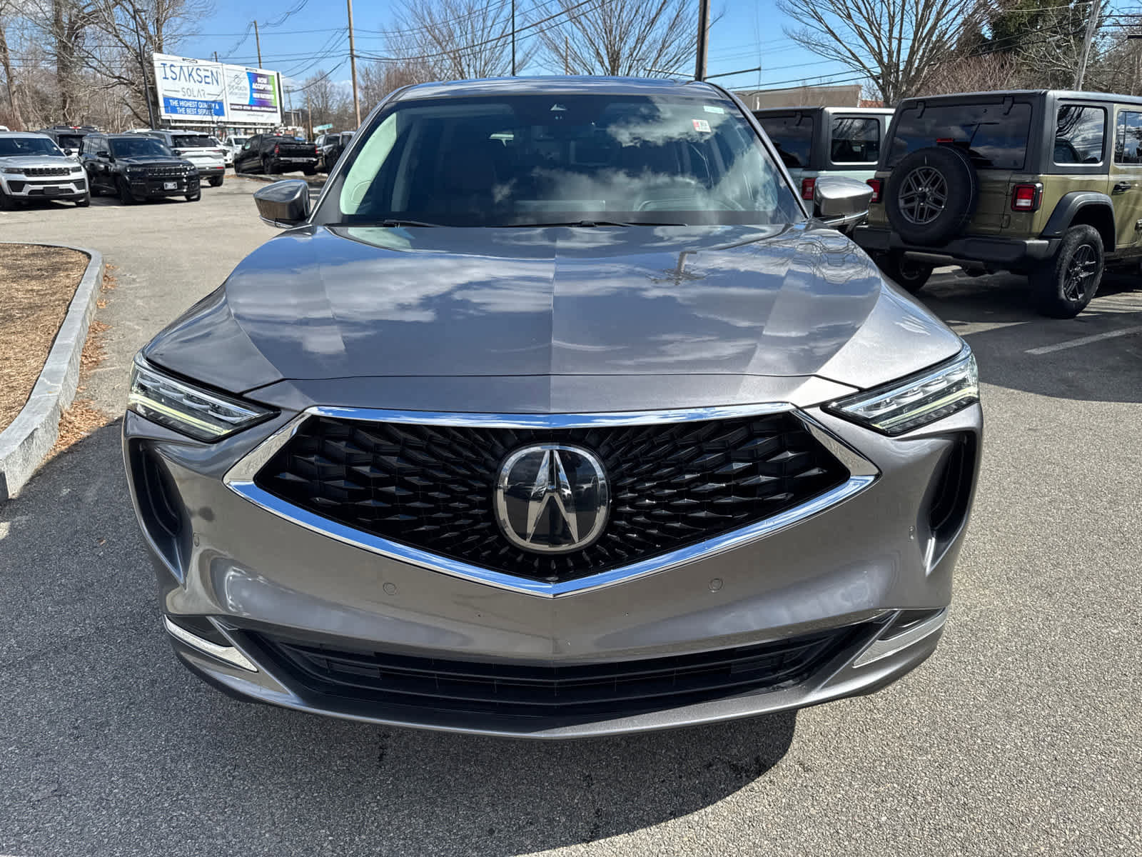 Used 2023 Acura MDX SH-AWD w/ Technology Package image 9