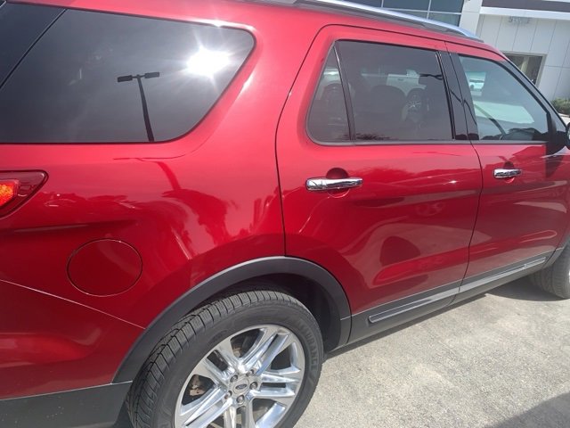 Used 2017 Ford Explorer Limited image 4