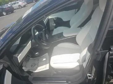Used 2022 Tesla Model S Plaid AWD/4WD image 4