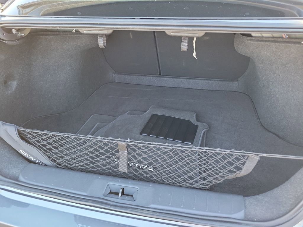Used 2025 Nissan Sentra SV w/ Trunk Package image 20