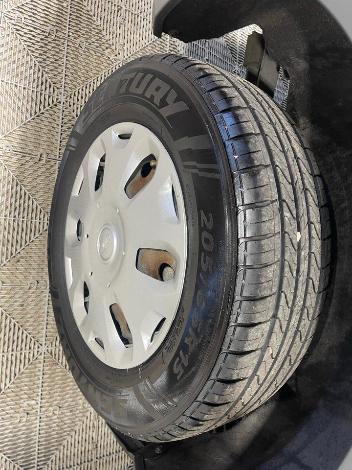 Used 2012 Ford Transit Connect XLT FWD image 15