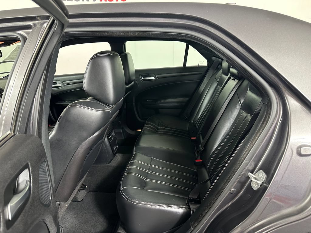 Used 2015 Chrysler 300 S AWD/4WD image 17