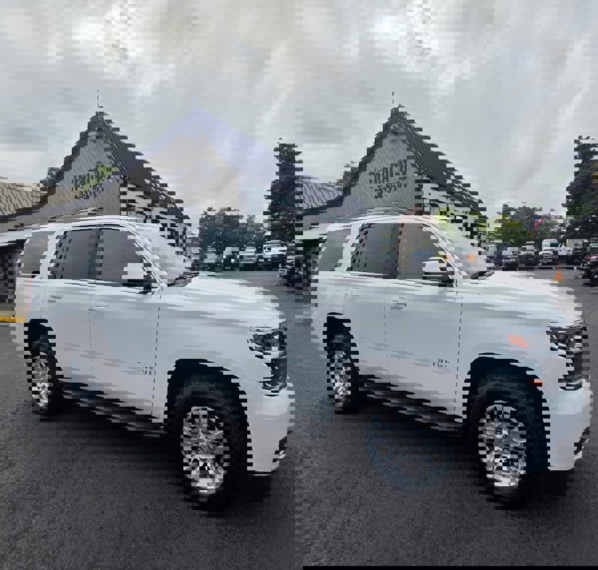 Used 2019 Chevrolet Tahoe LT image 3