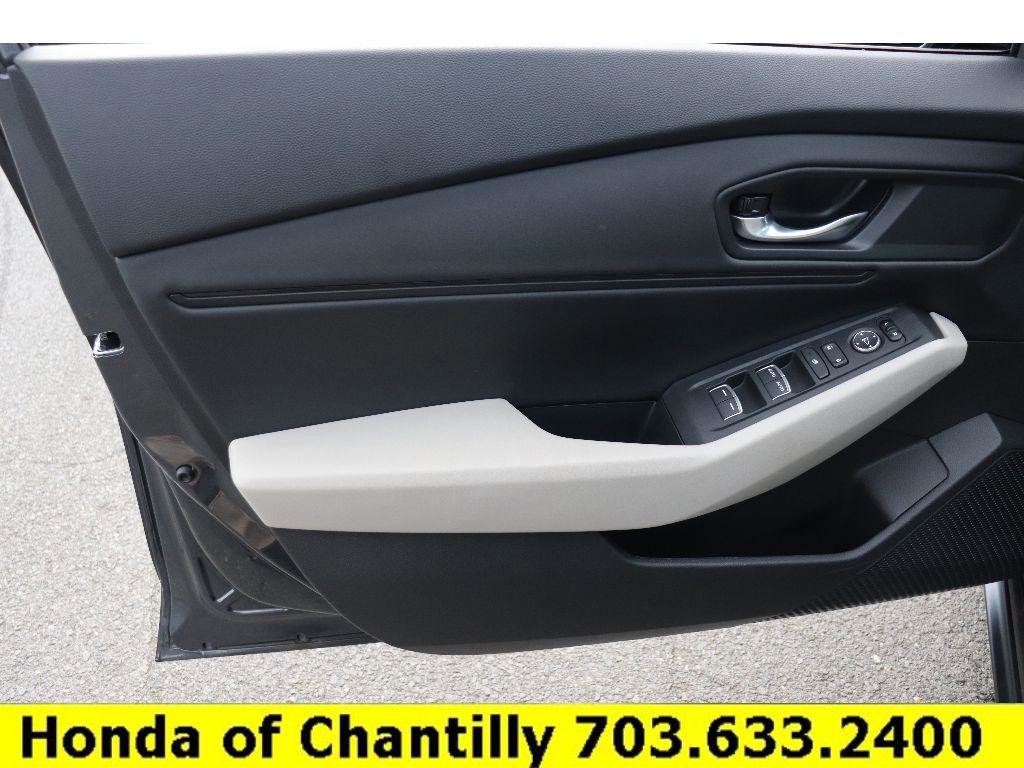 Certified 2025 Honda Accord SE image 22