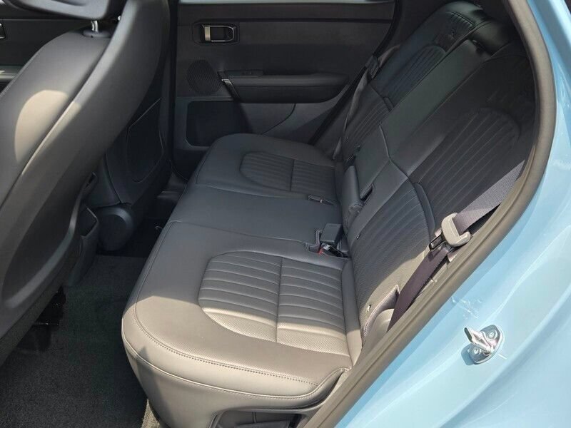 New 2027 Kia Seltos X-Line S w/ X-Line S Premium Package AWD/4WD image 8