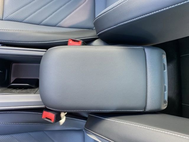 New 2025 Volkswagen Tiguan SE image 42