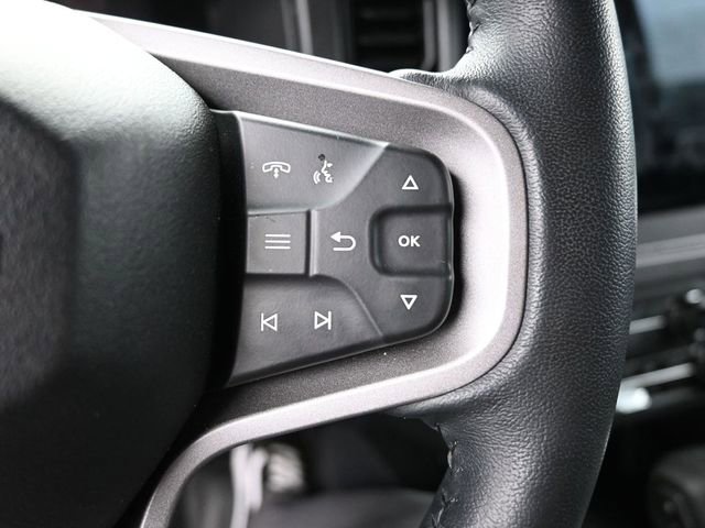 Used 2024 Ford Bronco Everglades image 17