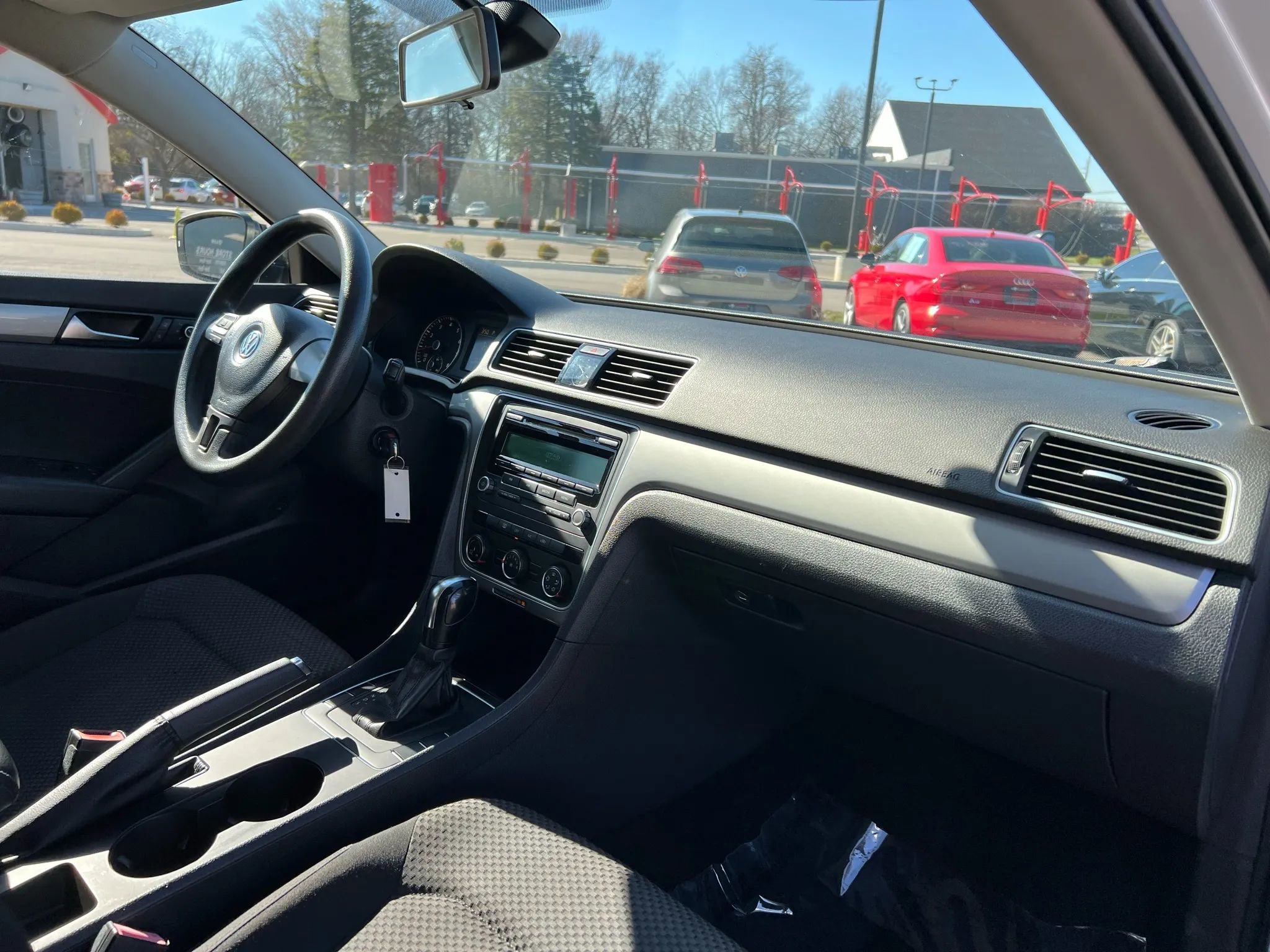 Used 2013 Volkswagen Passat 2.5 S image 18