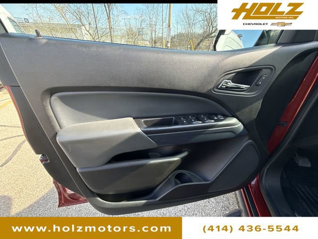 Certified 2015 Chevrolet Colorado Z71 image 20