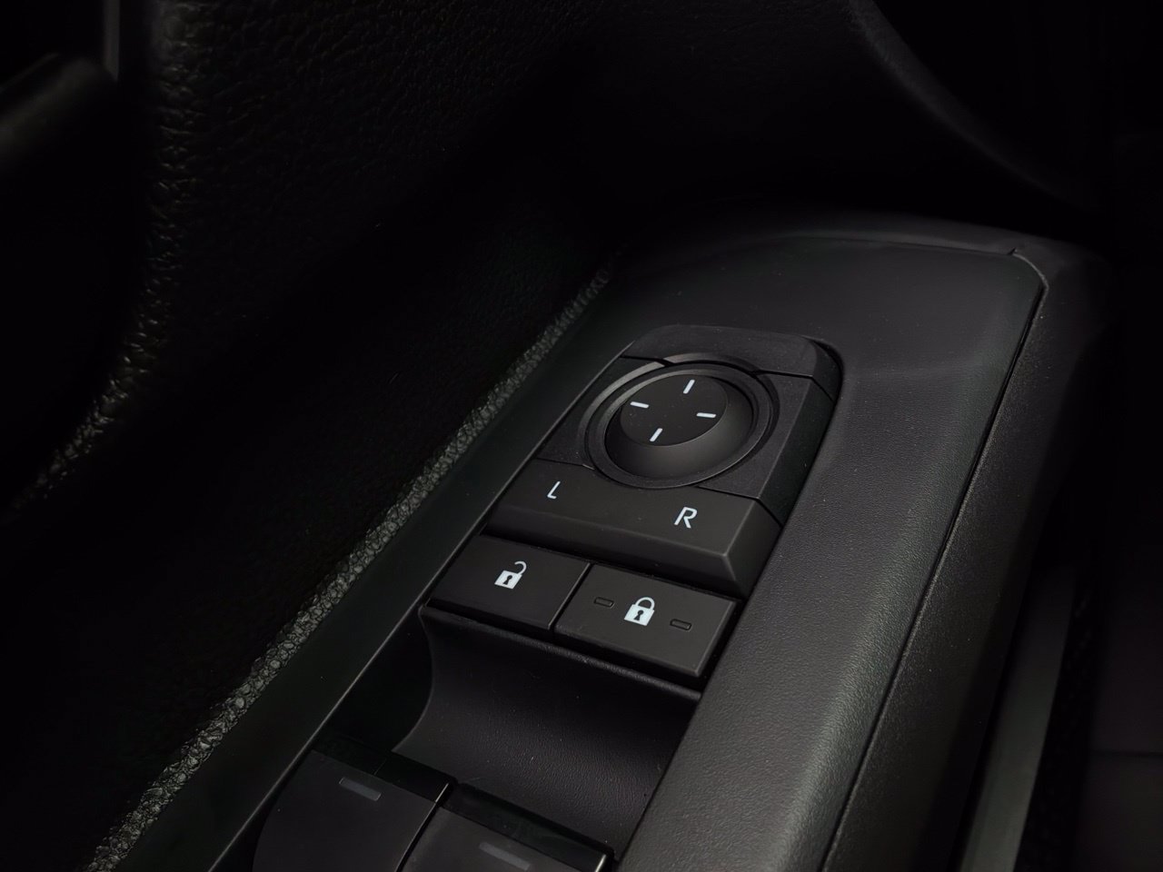 New 2026 Toyota Tacoma SR5 AWD/4WD image 20