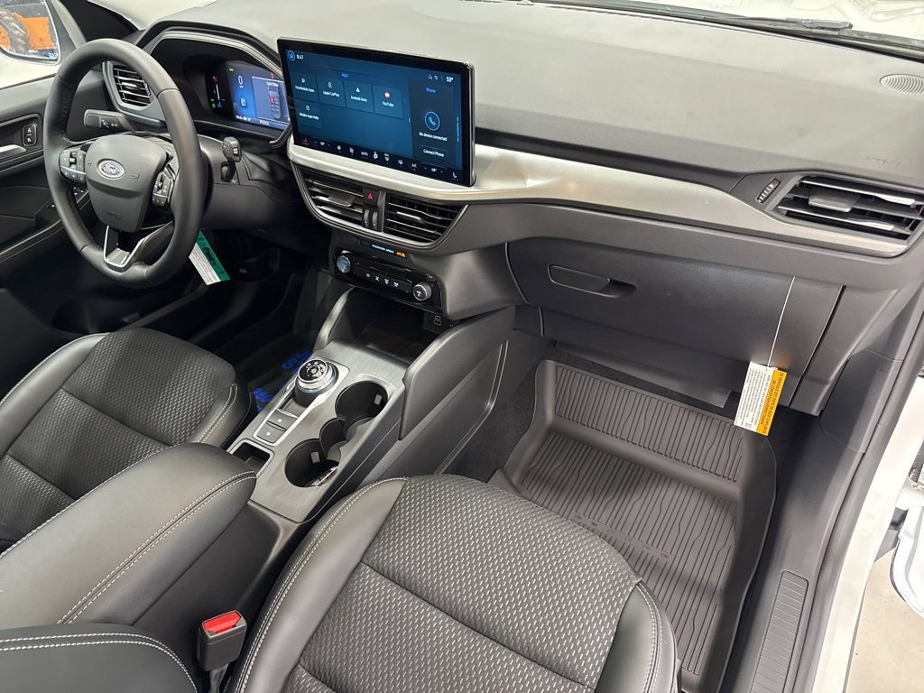 New 2025 Ford Escape SE w/ Class II Trailer Tow Package image 34