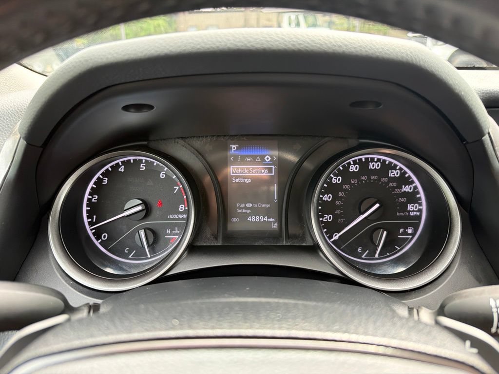 Used 2024 Toyota Camry SE FWD image 9