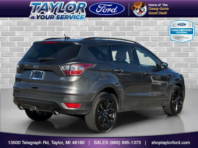 Certified 2017 Ford Escape SE w/ Equipment Group 201A AWD/4WD image 3