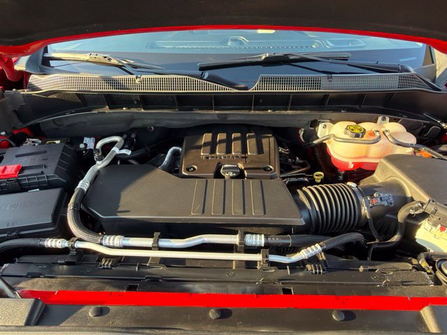 Used 2023 Chevrolet Silverado 1500 Custom AWD/4WD image 28